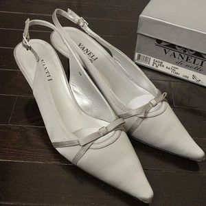 Vaneli  Silver Satin Pointed Toe Heels Size 9